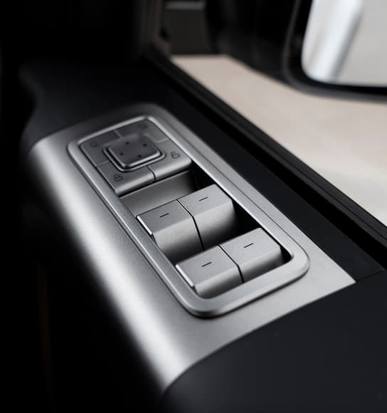 iCAUR V23 Controls Feature