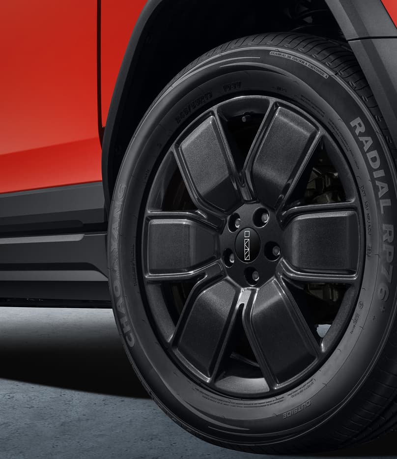 Go Anywhere. 225 mm Ground clearance